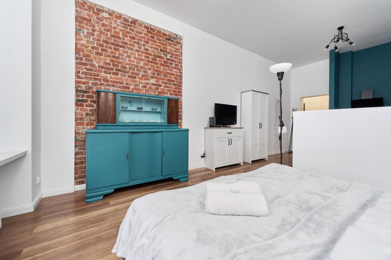 Dominikanska Old Town Studio W Kamienicy By Noclegi Renters Wrocław Eksteriør billede